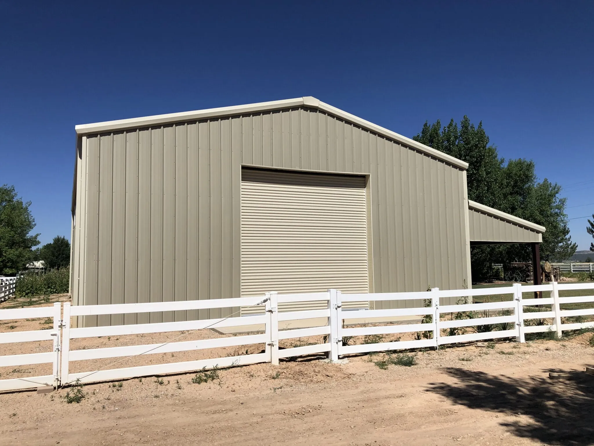 New metal garage buildings inspected by homeowners in Vermont.