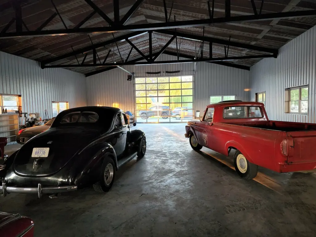 50x100x16 Steel Building